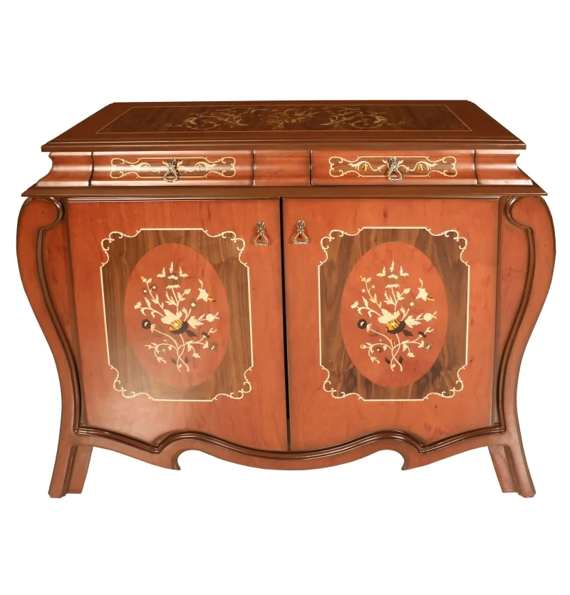 الخزانة ذات البابين