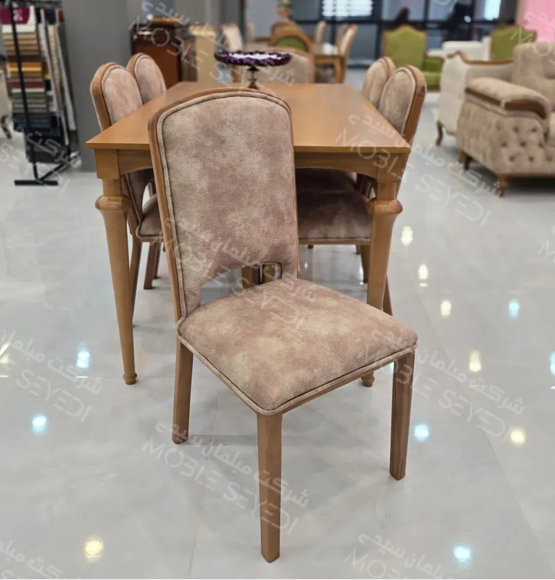 طاولة طعام موديل ليفانتي