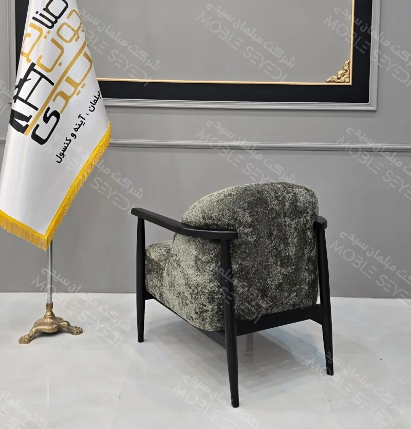 تکی مدل رویال از پشت